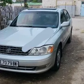 Toyota Avalon 2003