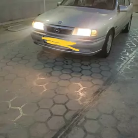 Opel Vectra 1990