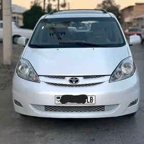 Toyota Sienna 2006