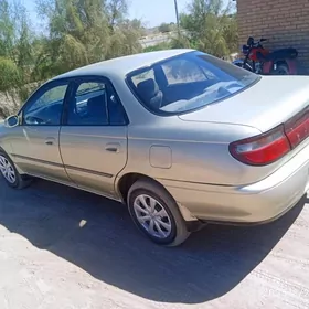 Toyota Carina 1995