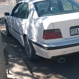 BMW 320 1993