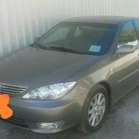 Toyota Camry 2005
