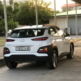 Hyundai Kona 2021