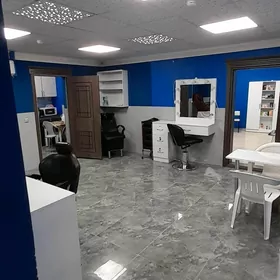 Salon arenda