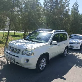 Nissan X-Trail 2010