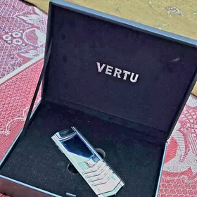 Vertu signature