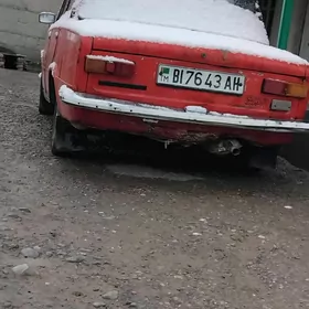 Lada 2104 1980