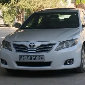 Toyota Camry 2010