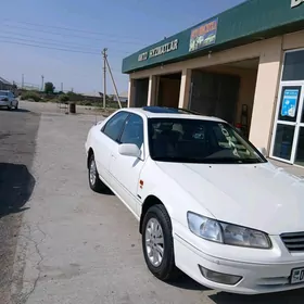 Toyota Camry 1999