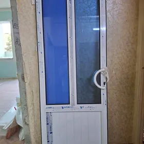 дверь
