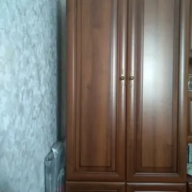 Шифоньер