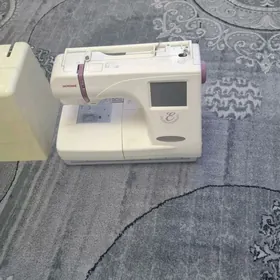 JANOME