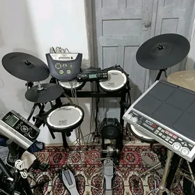 Roland TD 6..Tult.ve TD 4 pult