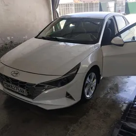 Hyundai Elantra 2021