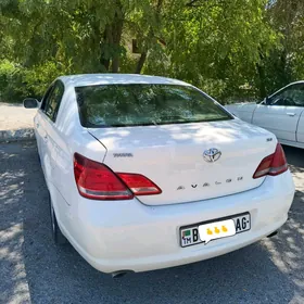 Toyota Avalon 2005