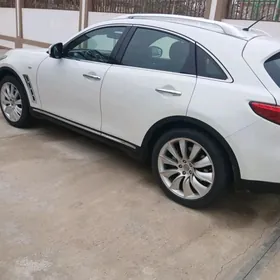 Infiniti FX 2013