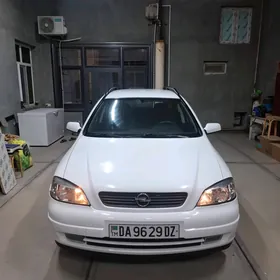 Opel Astra 2001