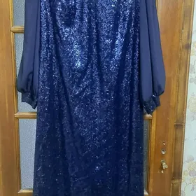 платья вечерние