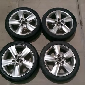 Lexus diska 500tmt