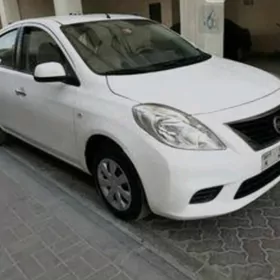 Nissan Sunny 2013