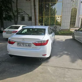 Lexus ES 350 2015