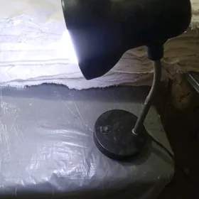 светильник настольный