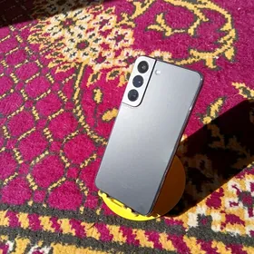 Samsung S22