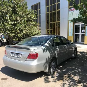 Toyota Camry 2003