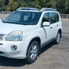 Nissan X-Trail 2010