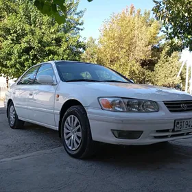 Toyota Camry 1999