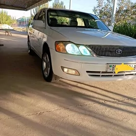 Toyota Avalon 2001