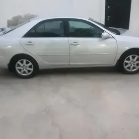 Toyota Camry 2003