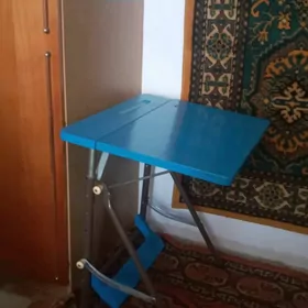 Парта школьная