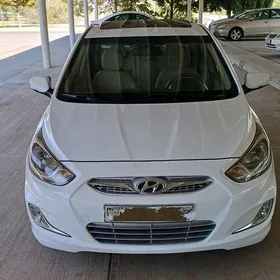 Hyundai Accent 2014