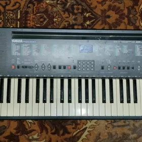 Синтезатор Yamaha