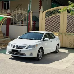 Toyota Corolla 2011