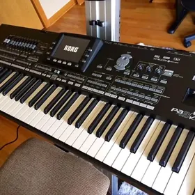 TOÝ APARAT KORG PA 3 X