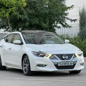 Nissan Maxima 2018