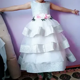 karaleva koynek