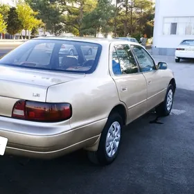 Toyota Camry 1995