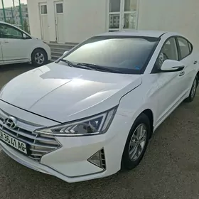 Hyundai Elantra 2019