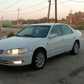 Toyota Camry 1997