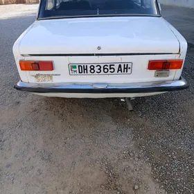 Lada 2104 1983