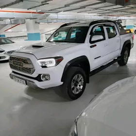 Toyota Tacoma 2021