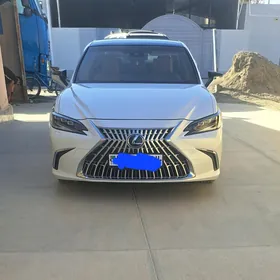Lexus ES 350 2023