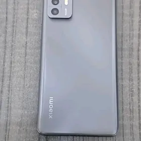 XIAOMI 12.   256