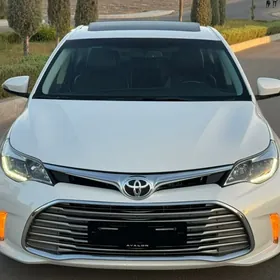 Toyota Avalon 2018