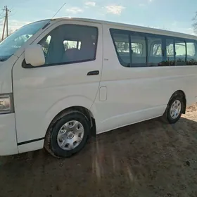 Toyota Hiace 2006