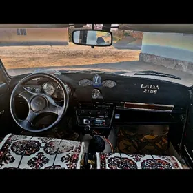 Lada 2106 1982