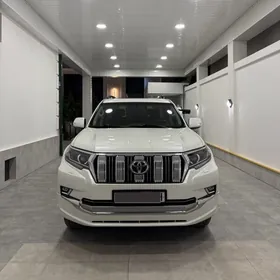 Toyota Land Cruiser Prado 2021